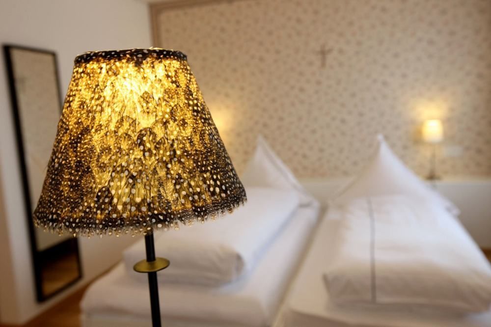 Hotel Weinstube Nendeln エクステリア 写真
