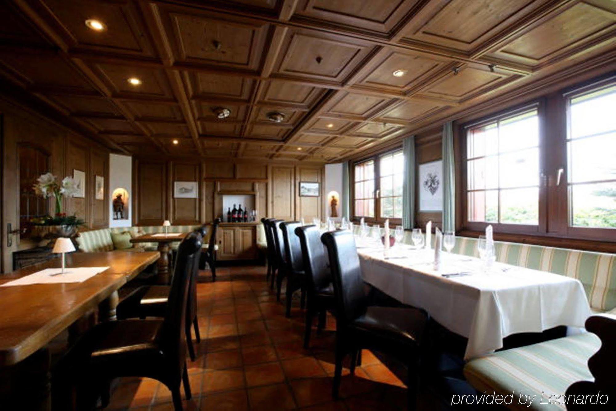 Hotel Weinstube Nendeln レストラン 写真